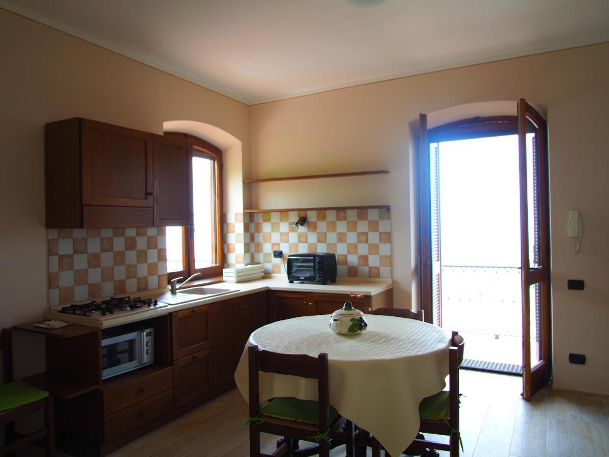 Ferienwohnung La Vigna Del Parroco Verduno Exterior foto