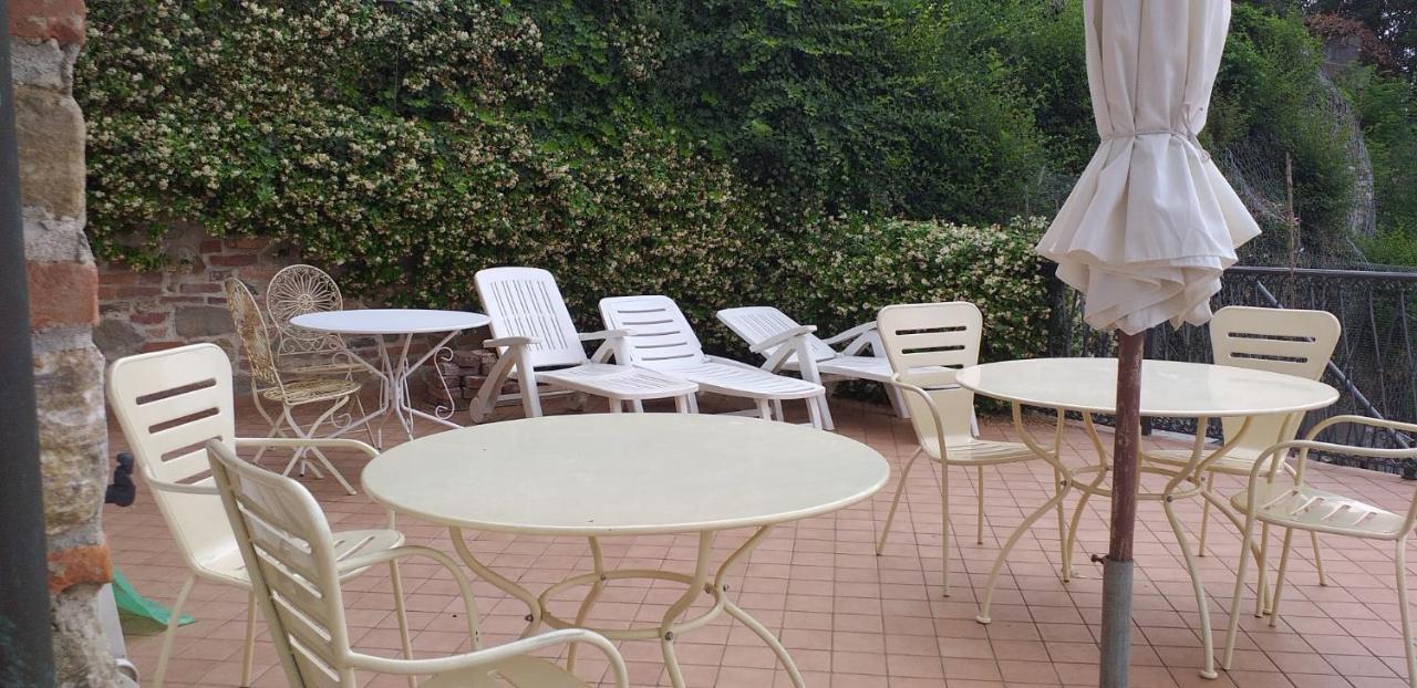 Ferienwohnung La Vigna Del Parroco Verduno Exterior foto