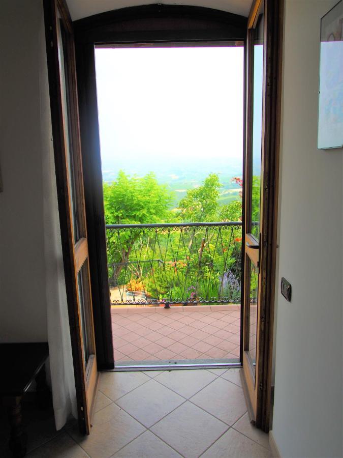 Ferienwohnung La Vigna Del Parroco Verduno Exterior foto