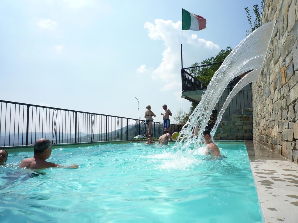 Ferienwohnung La Vigna Del Parroco Verduno Zimmer foto