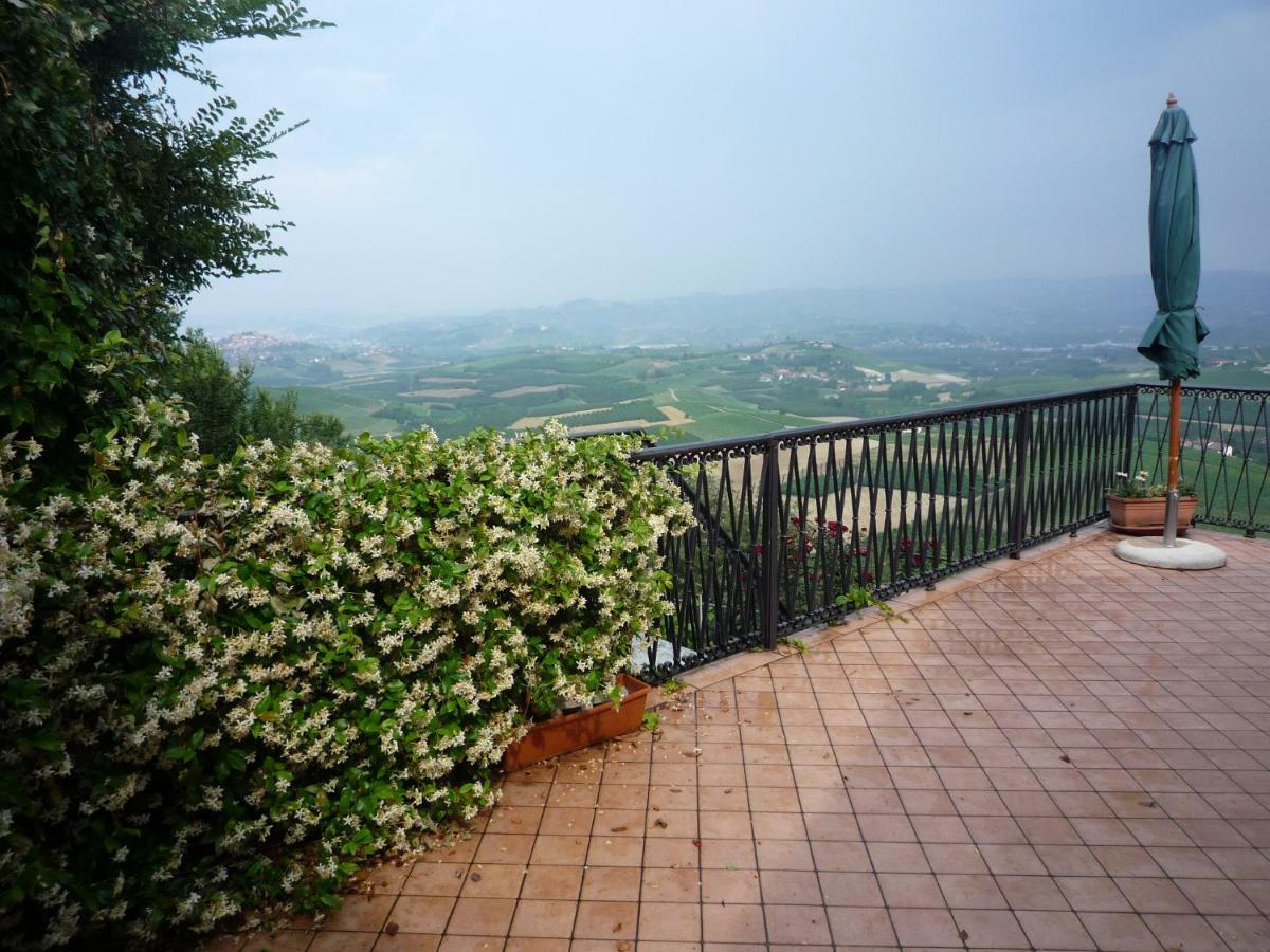 Ferienwohnung La Vigna Del Parroco Verduno Exterior foto